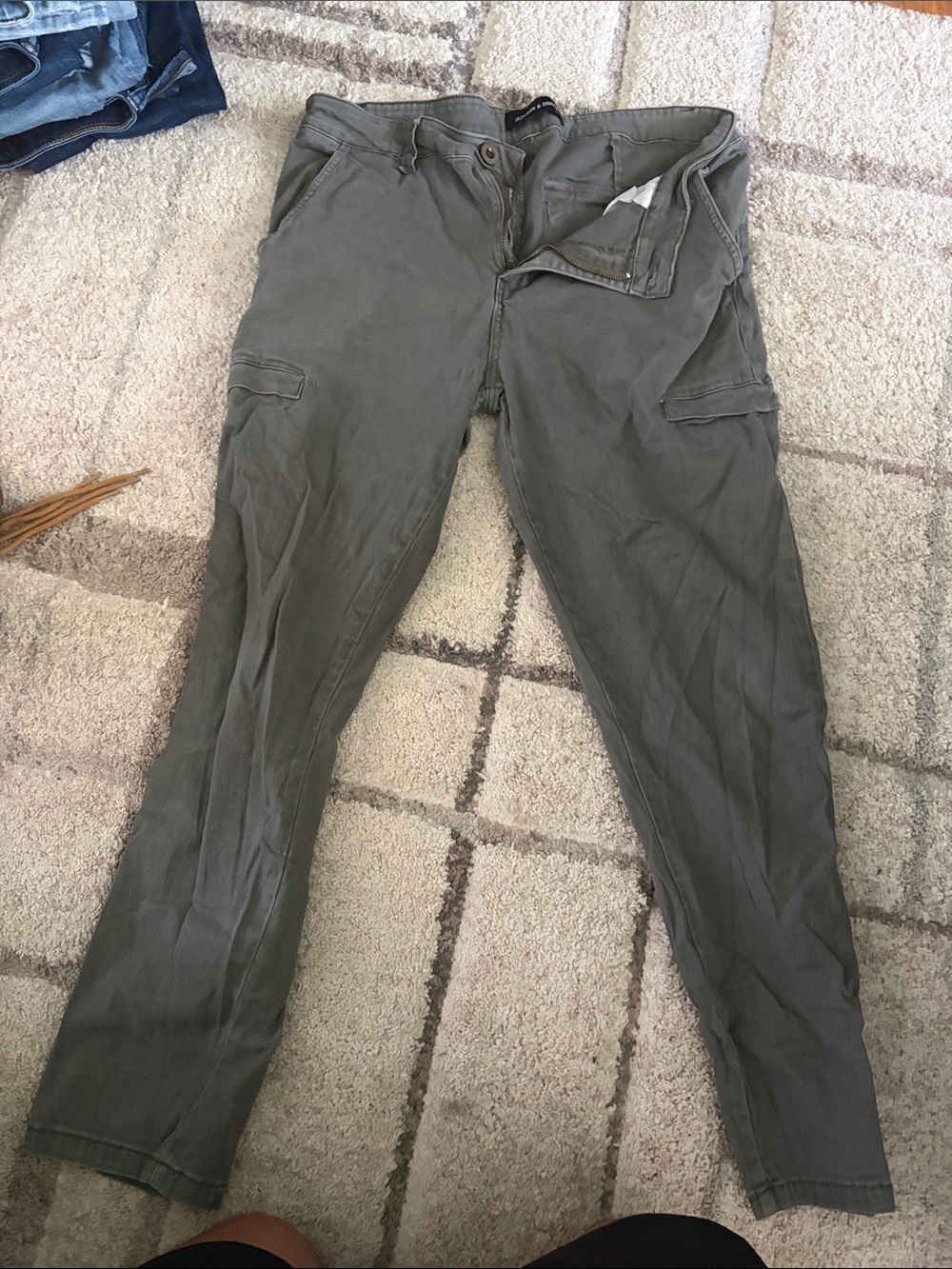 Jackson and Driggs Men's Cargo Trousers in Olive Green 34 x 30